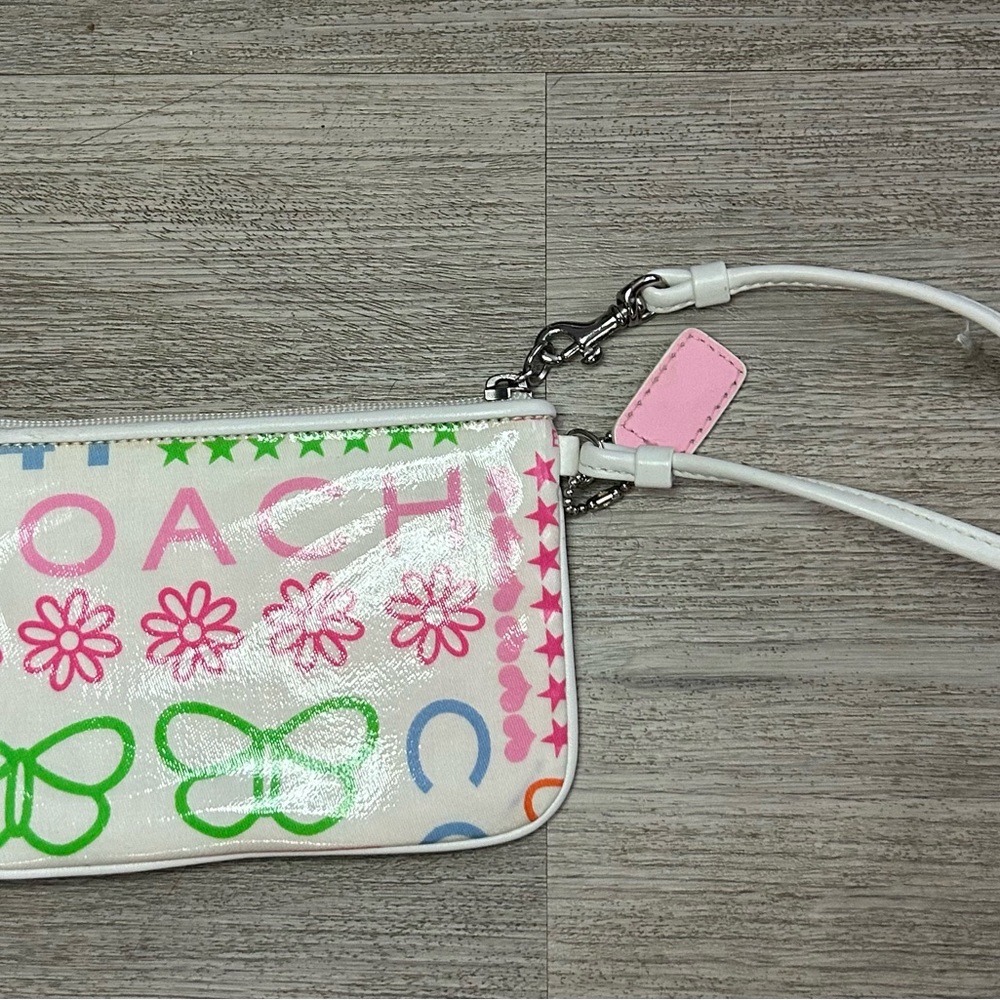 Coach Wristlet - Picture 2 of 5